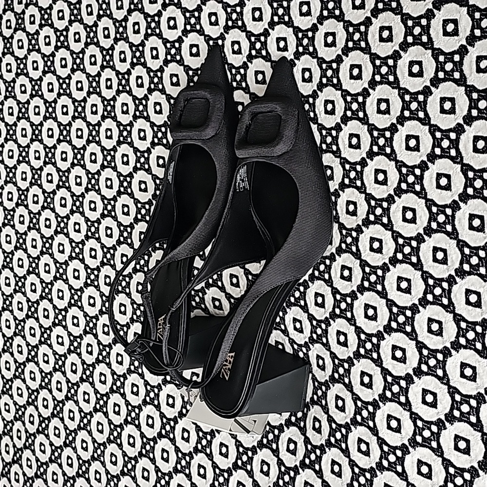 Zara Black Slingback Heels NWT